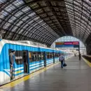 Tren Mitre regresa a Retiro tras 50 d