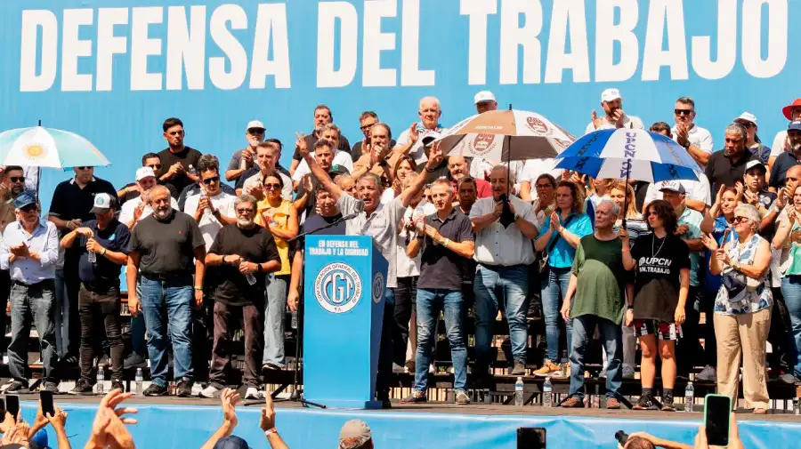 010326_protesta_cgt_acto_bloomberg_g