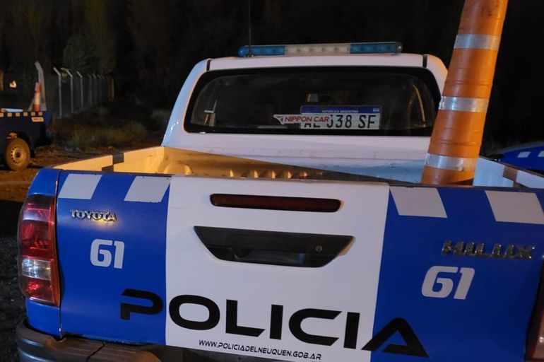 La actitud sospechosa de los jóvenes activó las alarmas de los agentes. 