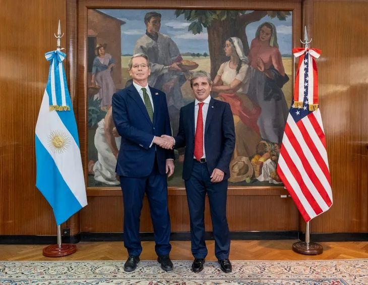 Expectativa por posible reunión de Caputo con Scott Bessent, secretario del Tesoro de EEUU. Expectativa por posible reunión de Caputo con Scott Bessent, secretario del Tesoro de EEUU.