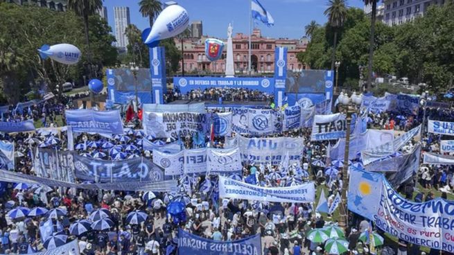 La movilización a Economía será para visibilizar el endeudamiento de los trabajadores.