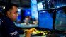 wall street cayo ante recalentamiento del petroleo, pero en el mes trepo hasta 4%