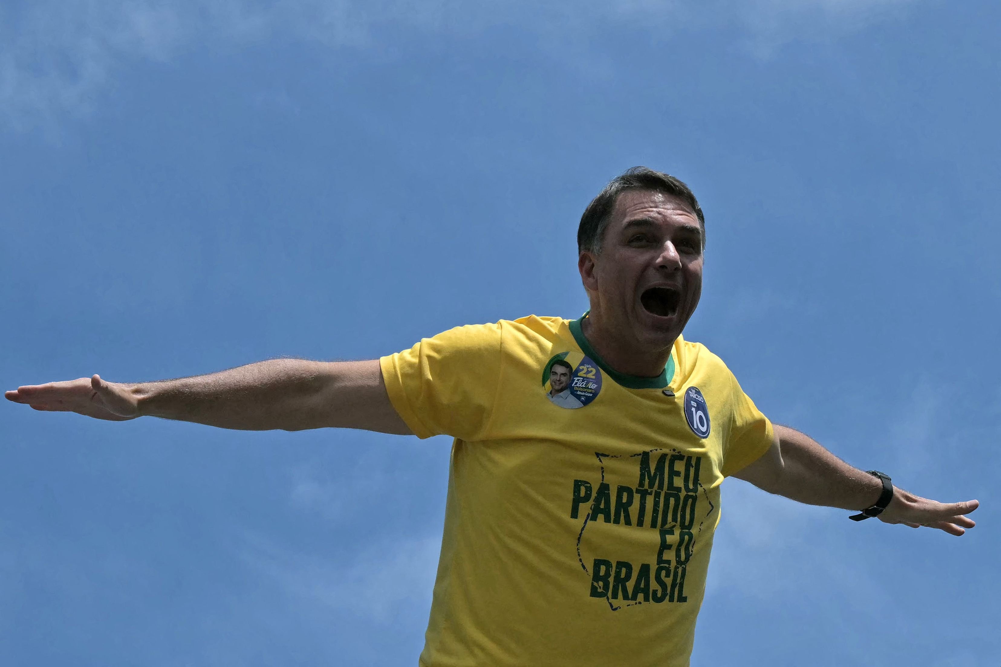 Flávio Bolsonaro aventaja a Lula da Silva en San Pablo (Photo by NELSON ALMEIDA / AFP)