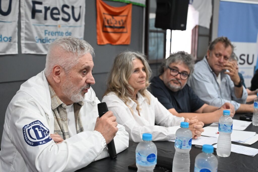 El FreSU se reunió en Tancacha y confirmó: "Vamos a seguir fortaleciendo la unidad para construir una huelga por tiempo indefinido"
