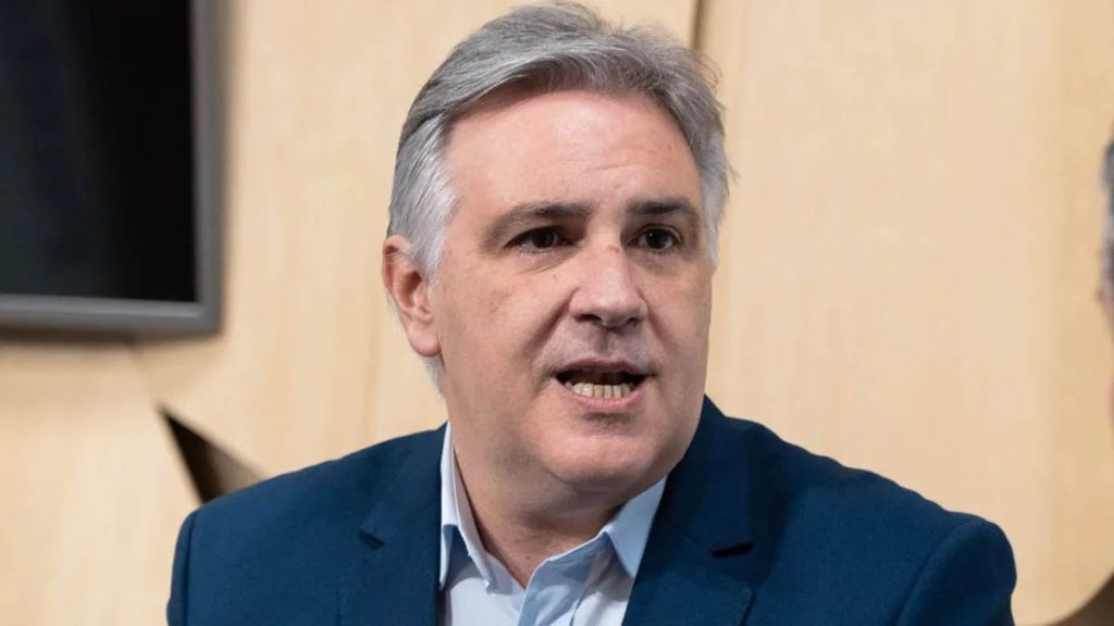 Llaryora, Martín Llaryora